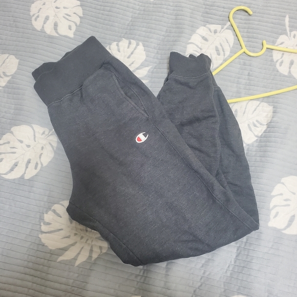 Champion Reverse Weave Joggers - Picture 1 of 6